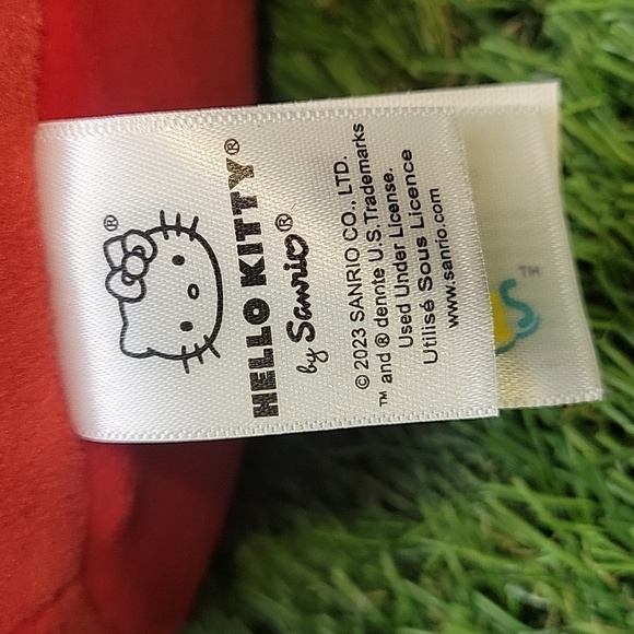 NWT Squishmallows Sanrio Hello Kitty and Friends Hello Kitty with Boba Tea 8" - Picture 11 of 12